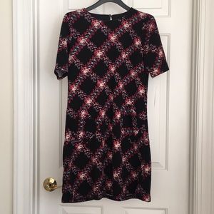 Madison Leigh Dress Size 10 Black Red White Plaid Short Sleeves
